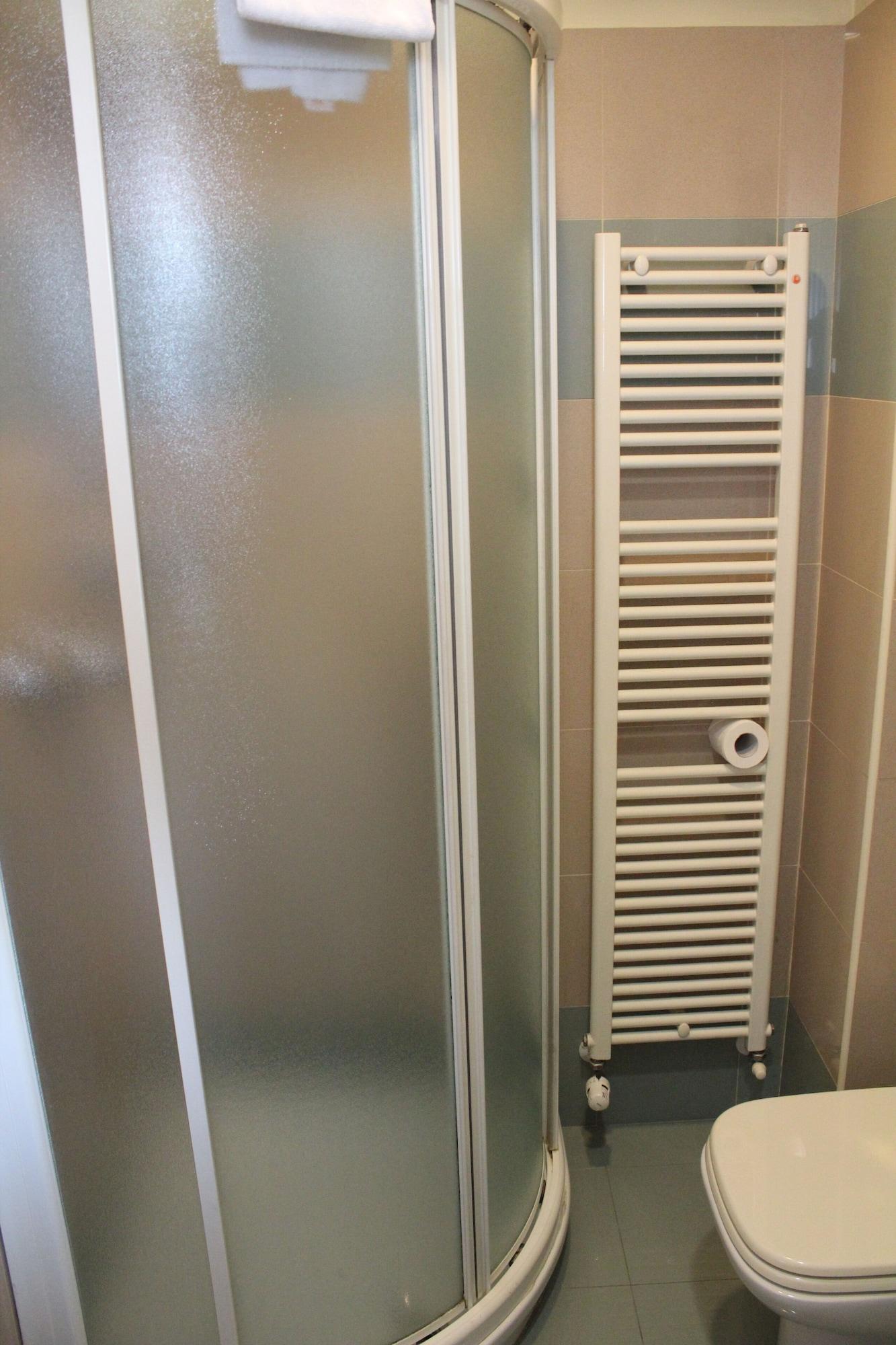 Hotel Selide Дезио Экстерьер фото